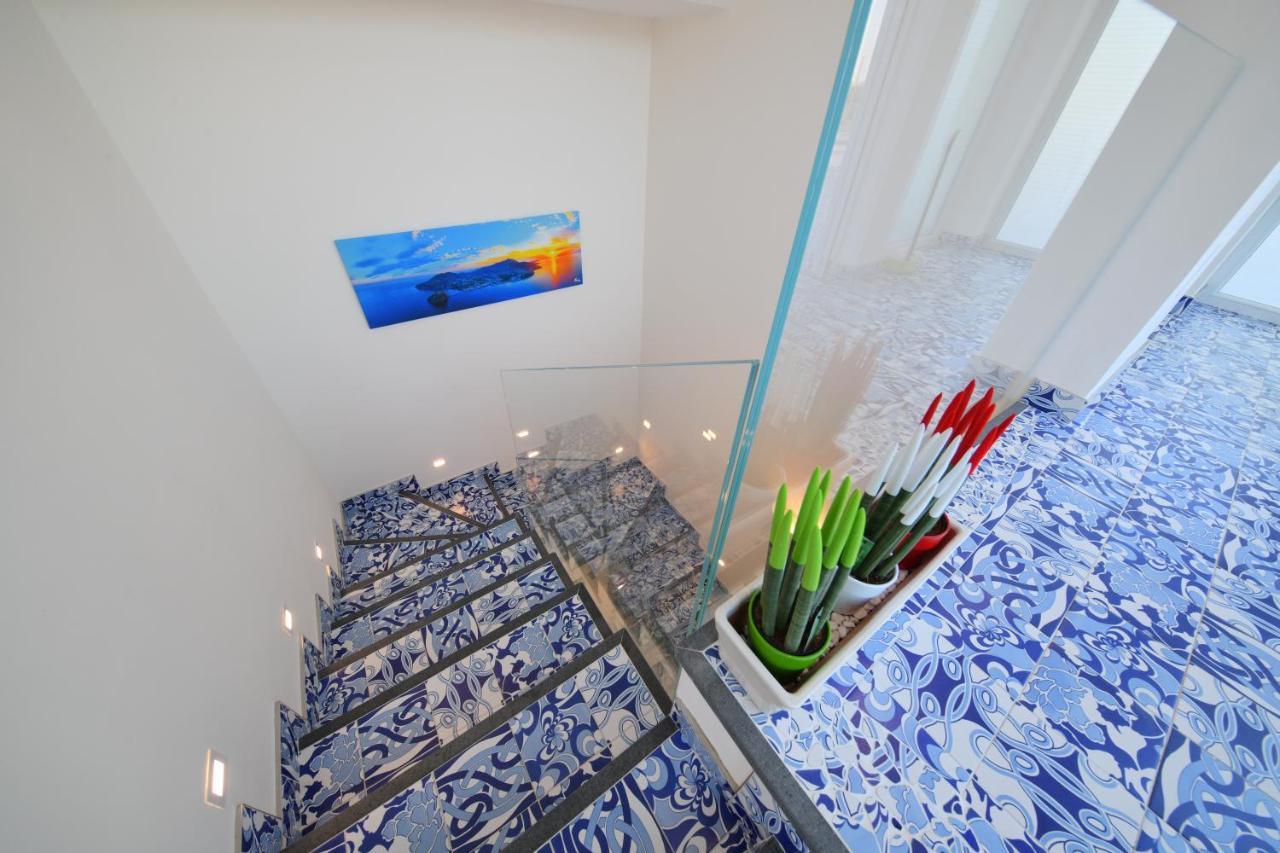 Ischia Mavilan Luxury Apartments ภายนอก รูปภาพ
